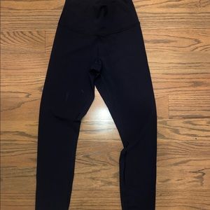 Women’s Lululemon leggings